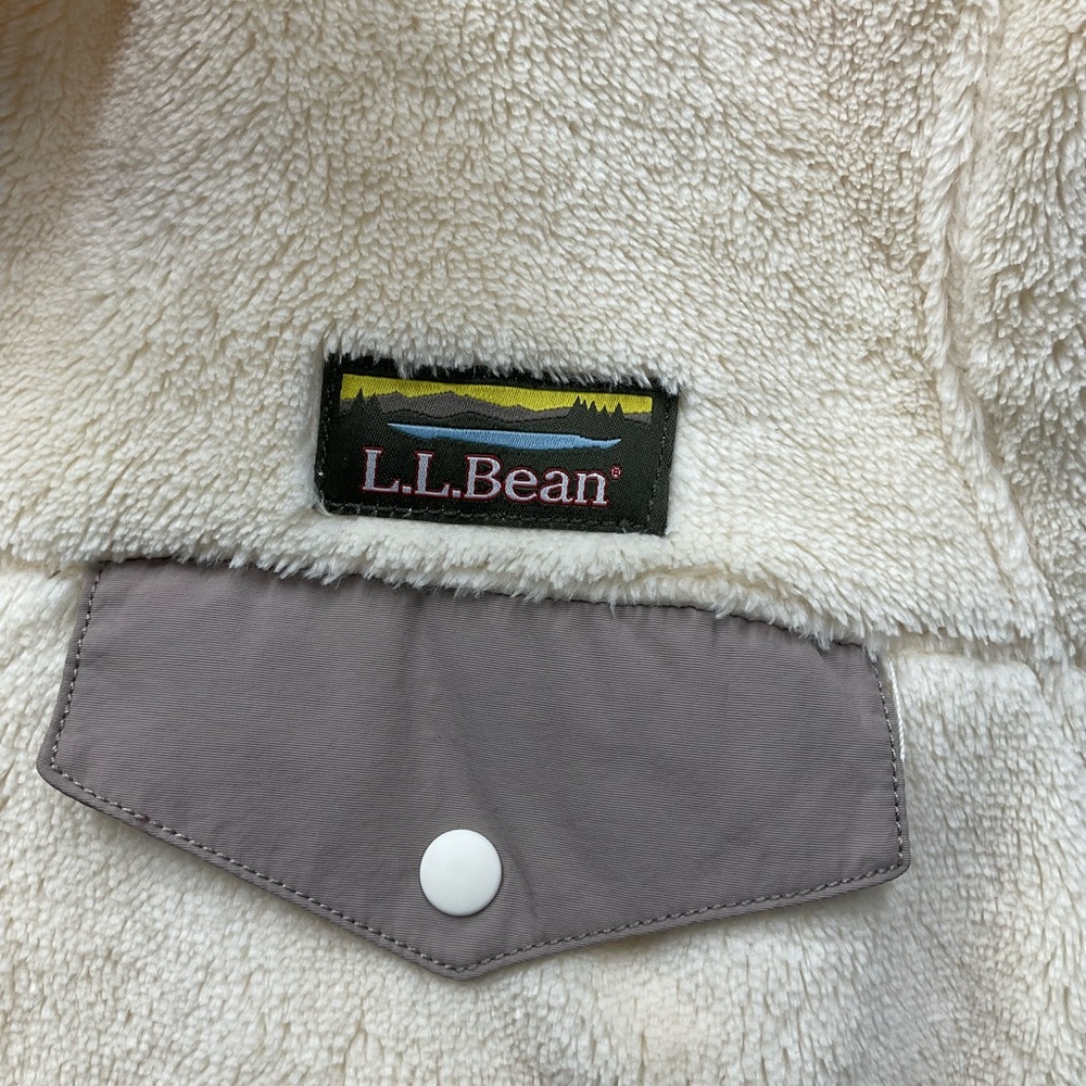 L.L. Bean Cream Fleece Snap Pullover with Contrasting Trim - Picture 7 of 12